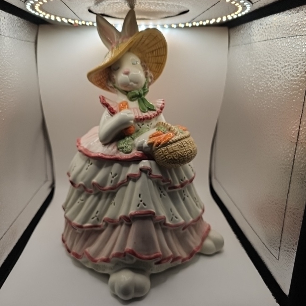 Fitz and Floyd scarlett O'hare Hand Painted Bunny rabbit Cookie jar - Picture 6 of 9